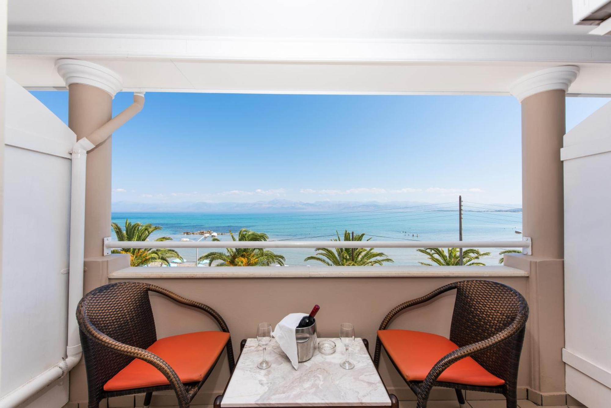 Aphrodite Beach Hotel Corfu Roda  Exteriör bild