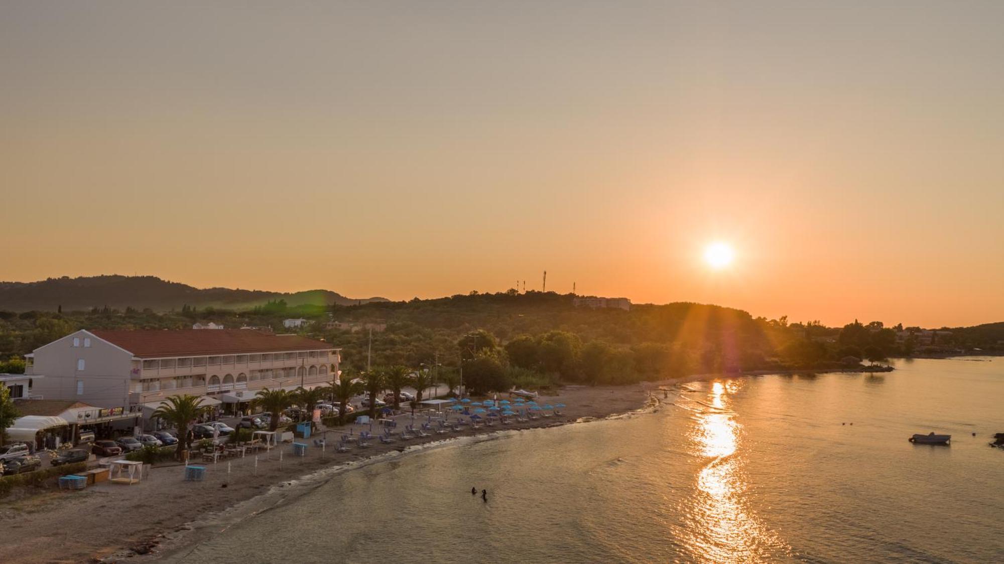 Aphrodite Beach Hotel Corfu Roda  Exteriör bild